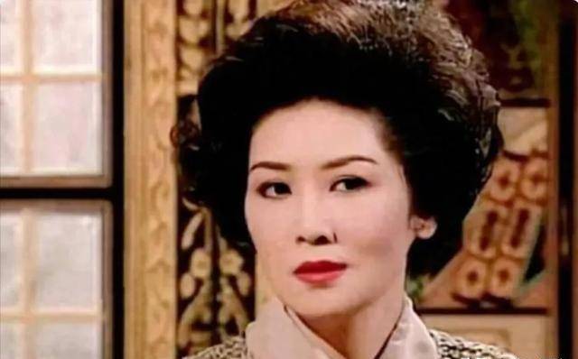 香港演员苗金凤离世，演艺界的一颗璀璨星辰陨落