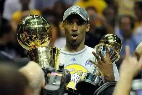 那些捧起过奥布莱恩杯的球队，一部NBA冠军史话