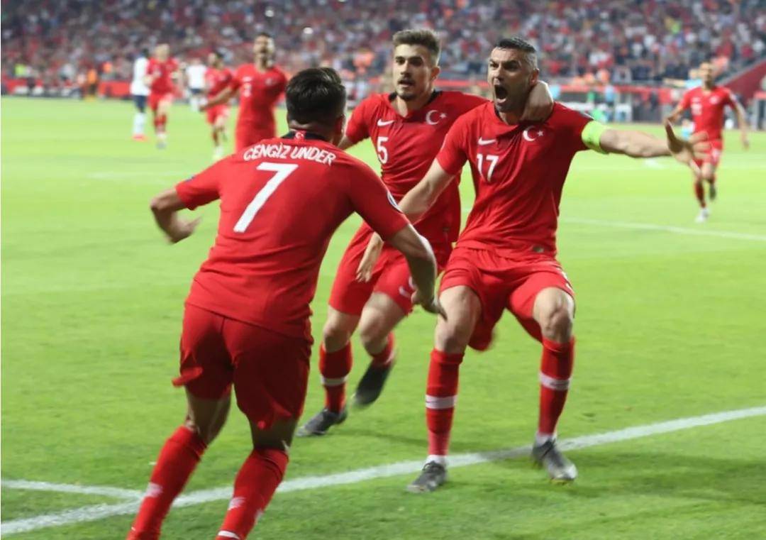 世界杯2026年意大利能晋级吗？聊聊蓝衣军团的未来