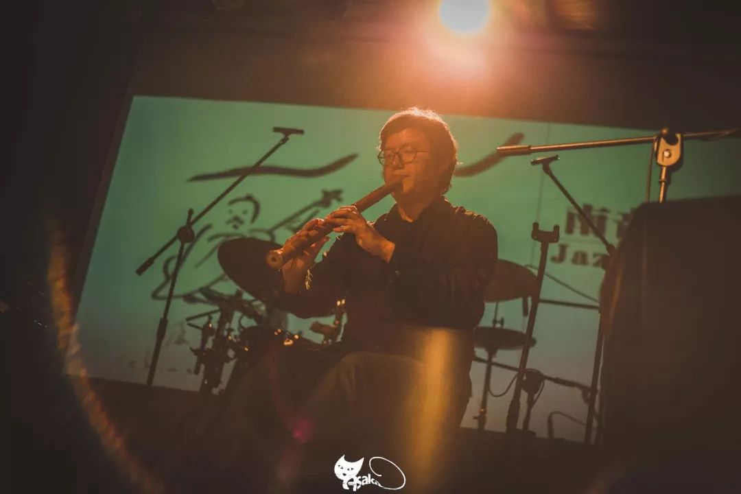 爵士意思解释，从即兴到自由，这音乐到底在说什么？