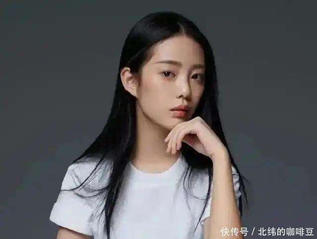 短剧一姐徐艺真疑似喊话郭宇欣，一场网络风波的背后