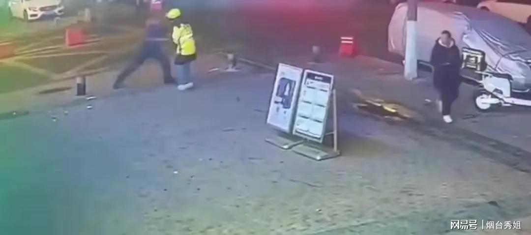 炸串店女员工外出如厕时死亡，一场悲剧的背后