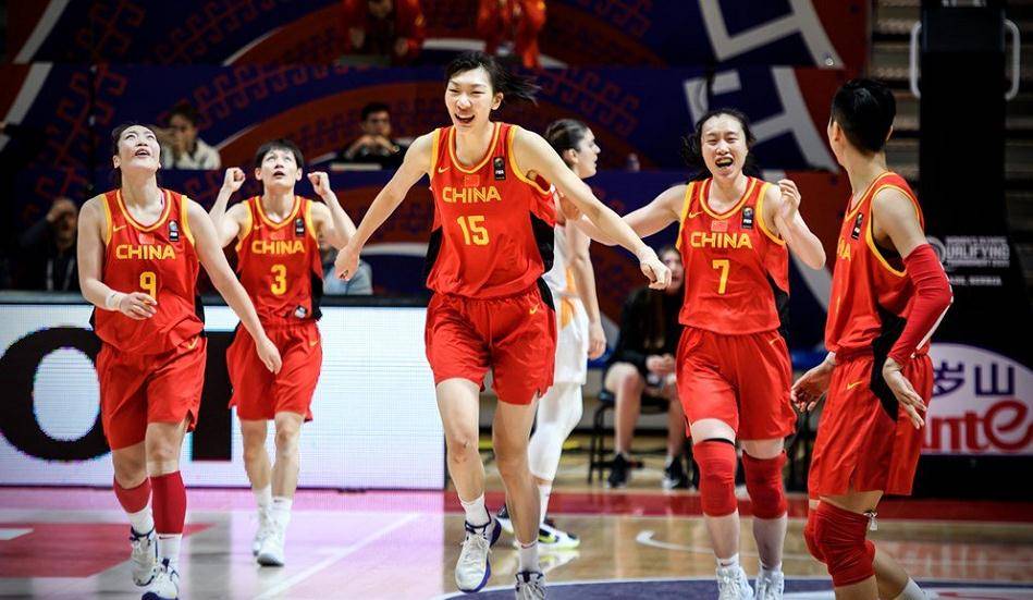 最新中国女篮球员名单及号码，这支队伍，你得认识认识