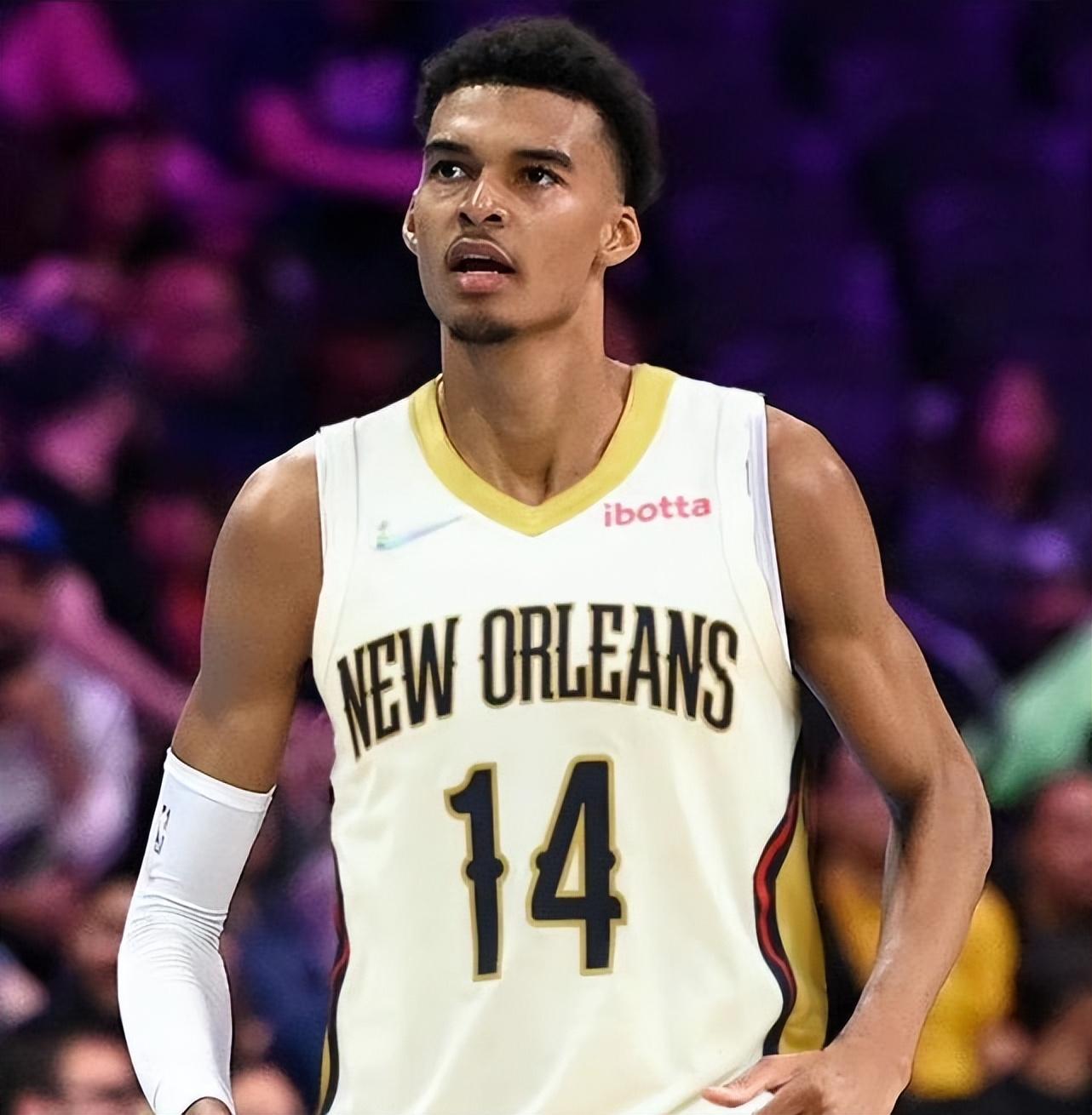 NBA年薪最高的5位球员，钱包厚度排名，谁才是真正的打工皇帝？