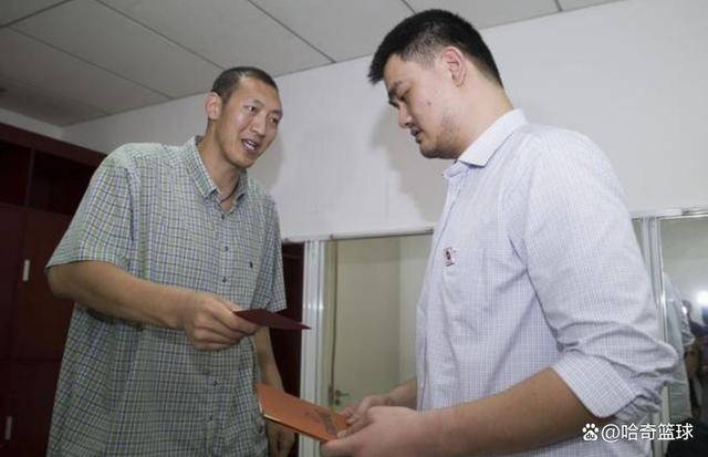 篮球孙明明简历，从小姚明到人生下半场的转身