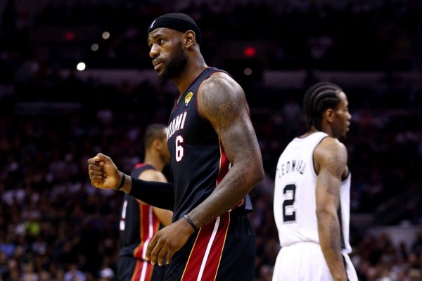 NBA重赛过吗？聊聊那些被时光倒流的篮球夜