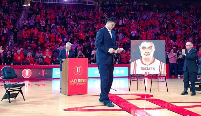 姚明NBA退役球衣是多少号？休斯顿火箭队那个11号，到底藏着多少故事？